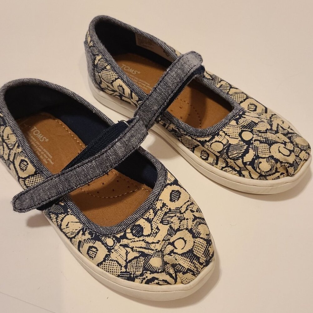 Toms Girl Toddler Size 11 Shoes